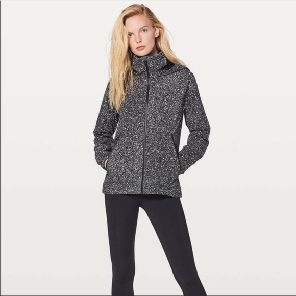 Lululemon Here to Move Jacket NWT - Picture 2 of 8